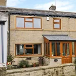 Acorn Cottage
